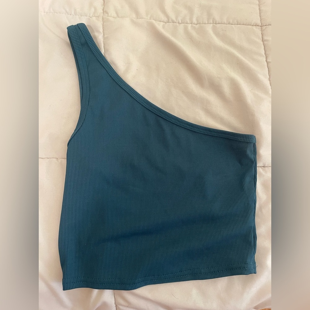 Women’s one shoulder tank top